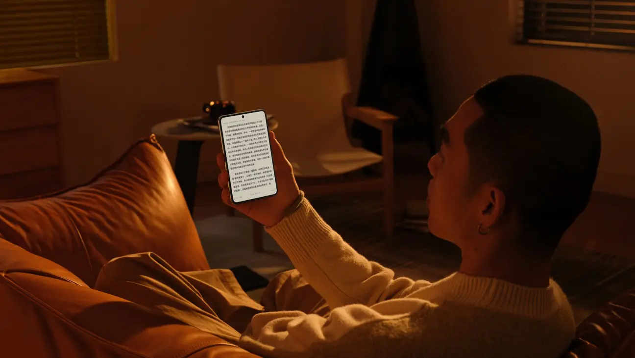 Pura X - Foldable featured 16:10 display smartphone